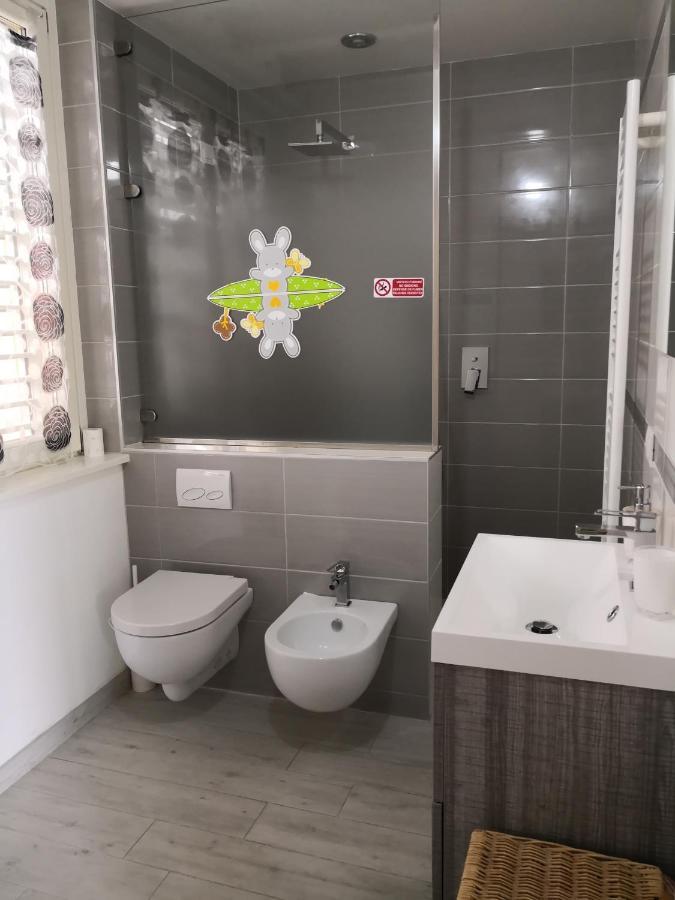 Charme Lake Loft 이스프라 외부 사진