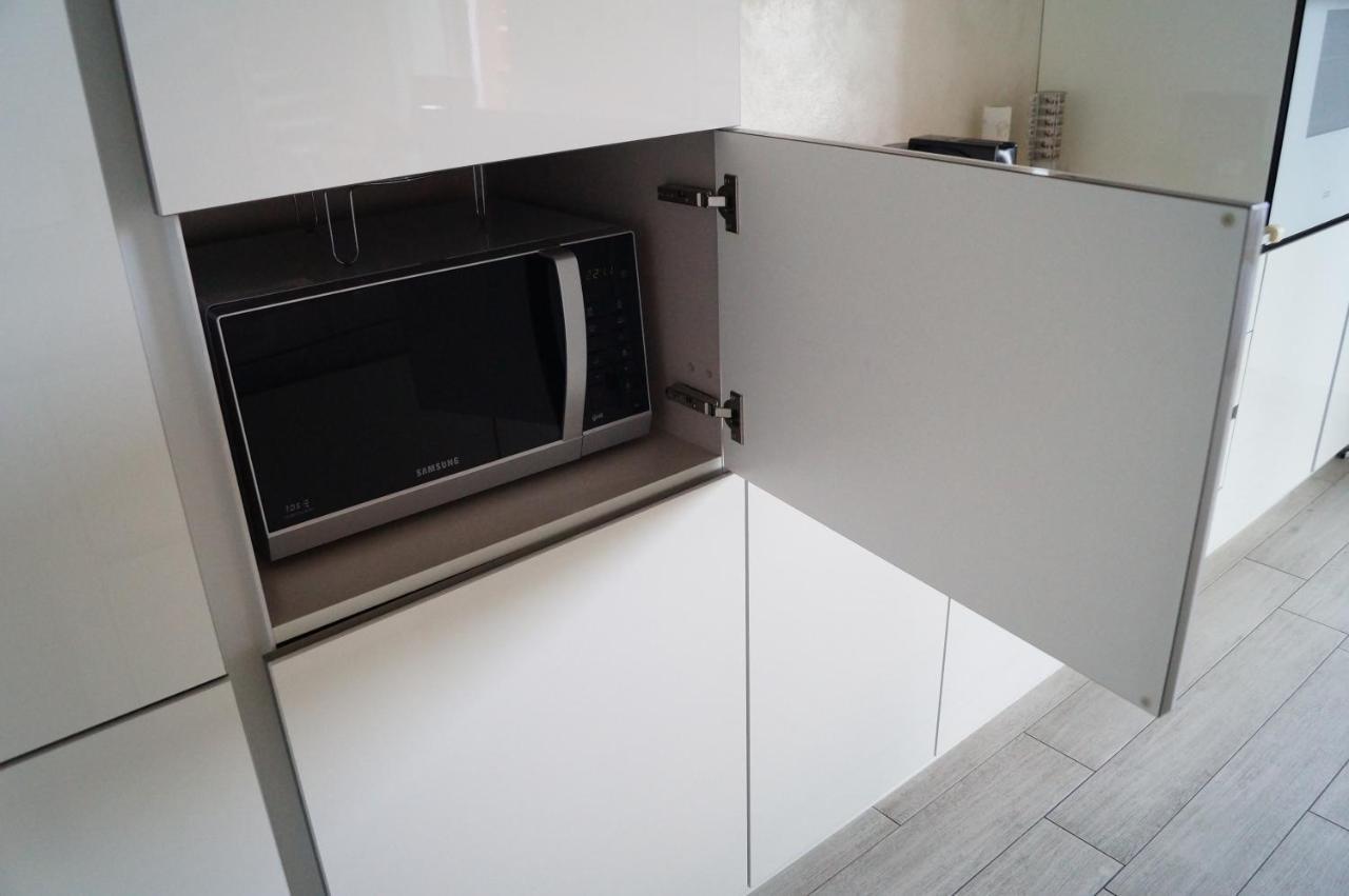 Charme Lake Loft 이스프라 외부 사진